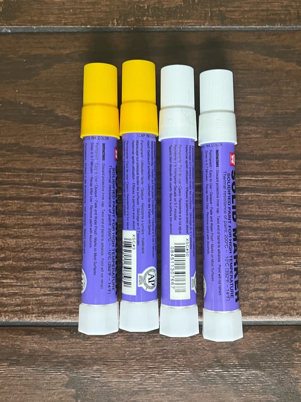 Solid markers streaks